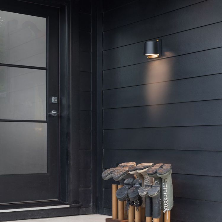 Hinkley Scout Black 1lt Small Wall Light from Elstead Lighting - HK-SCOUT-BK